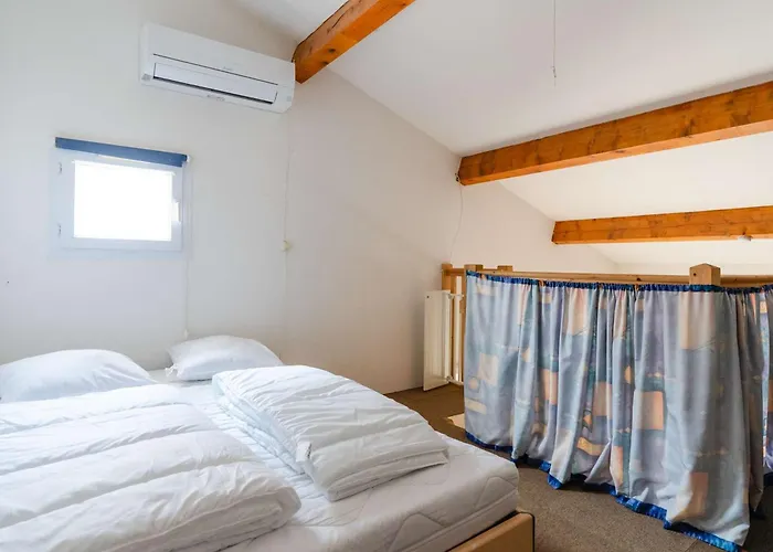 Pavillon T2 Mezzanine Climatise Avec Terrasse Spacieuse - Fr-1-409-286 Βίλα